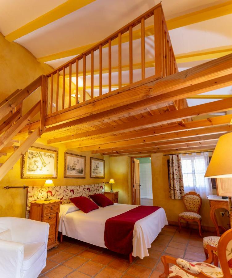 Hotel Rural Mas Fontanelles ビア エクステリア 写真
